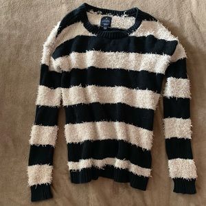 American eagle vintage boyfriend sweater